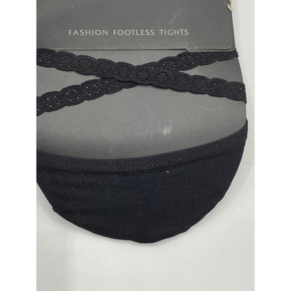 MEMOI Women's Black Solid Semi Sheer Criss-Cross Cutout Foot Tights SZ M/L - Picture 3 of 10